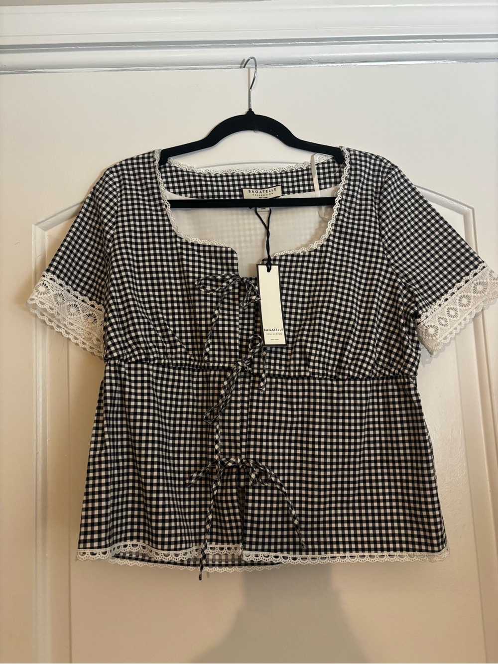 bagatelle Black and White Gingham Lace-Trim Tie-Front Blouse